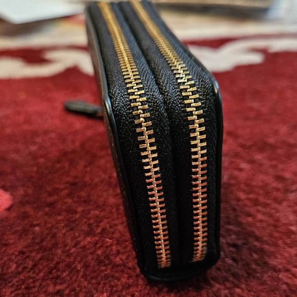 Coach Cross Grain Leather Double Zip Coin Case Black Light Gold Tone Hdwr NWT - Picture 10 of 15